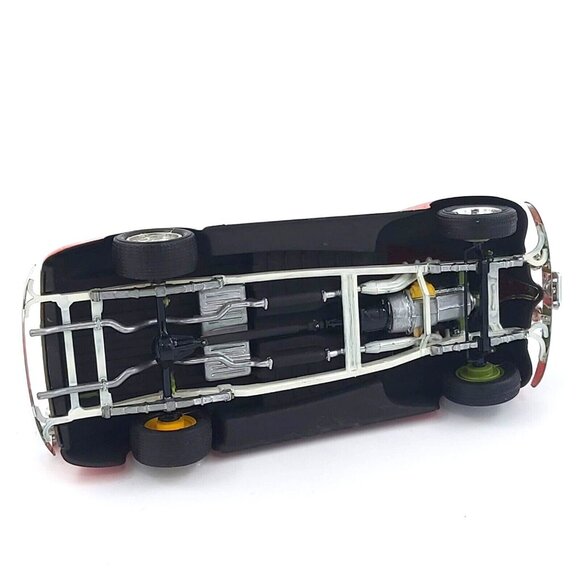 Monogram 39 Chevy Panel Truck Dr Feelgood's Elixir 1:24 Model 2772 Pre-Assembled - Picture 10 of 10